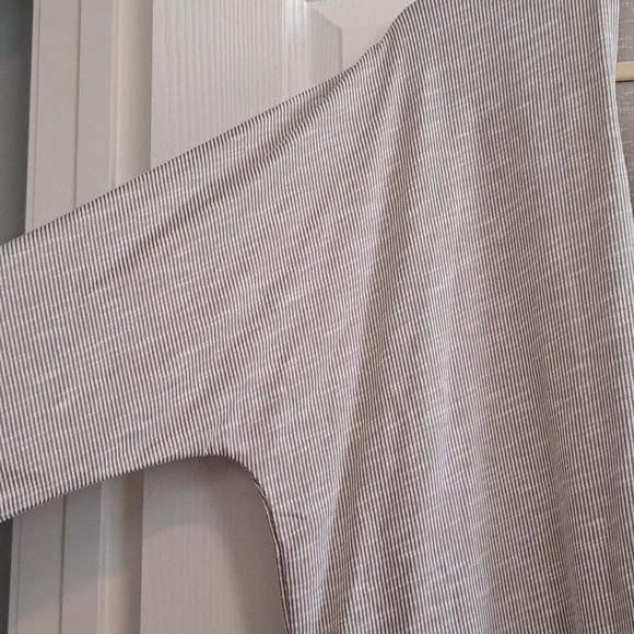 ⌛️ Cardigan 2/11 - Picture 2 of 7